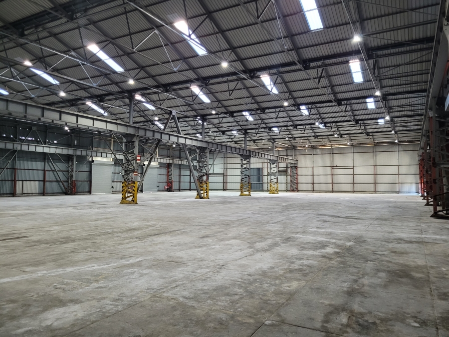 To Let Commercial Property for Rent in Maitland Western Cape